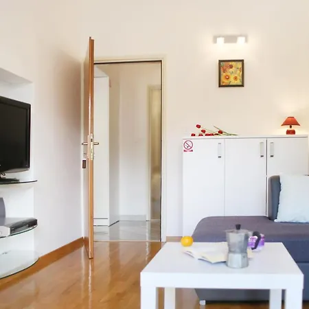 Adrian Apartment