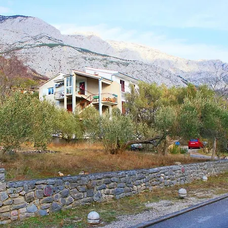 Apartman Adrian *